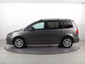 Volkswagen Touran - 2010
