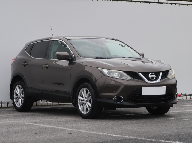 Nissan Qashqai, 2015