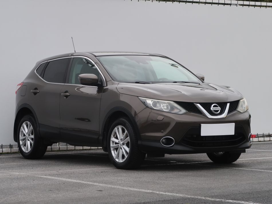 Nissan Qashqai - 2015