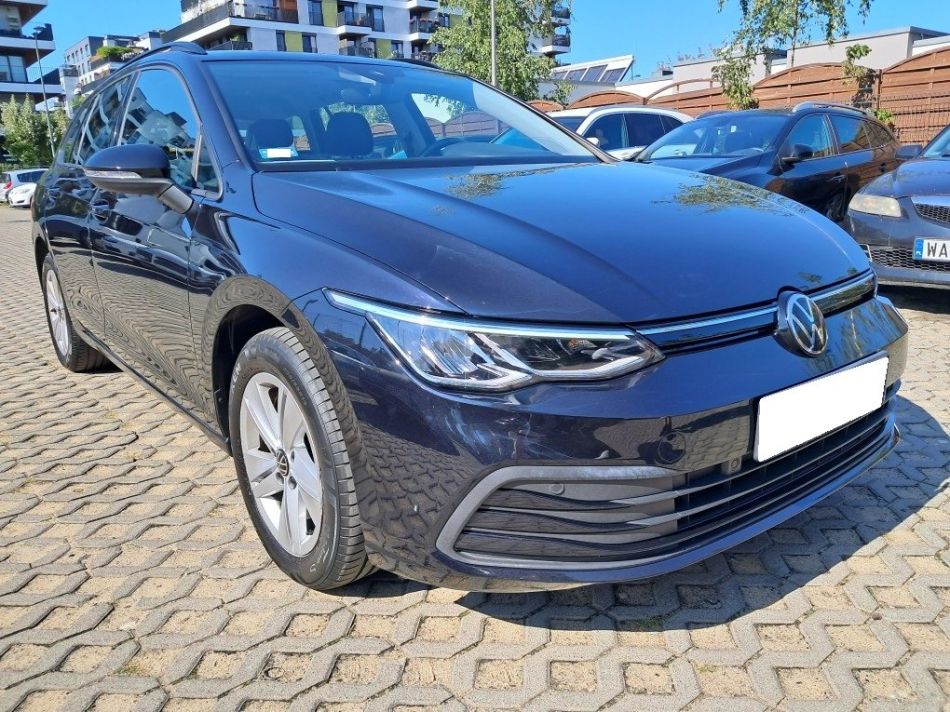 Volkswagen Golf - 2022