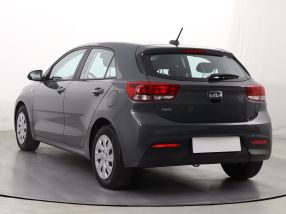 Kia Rio - 2021