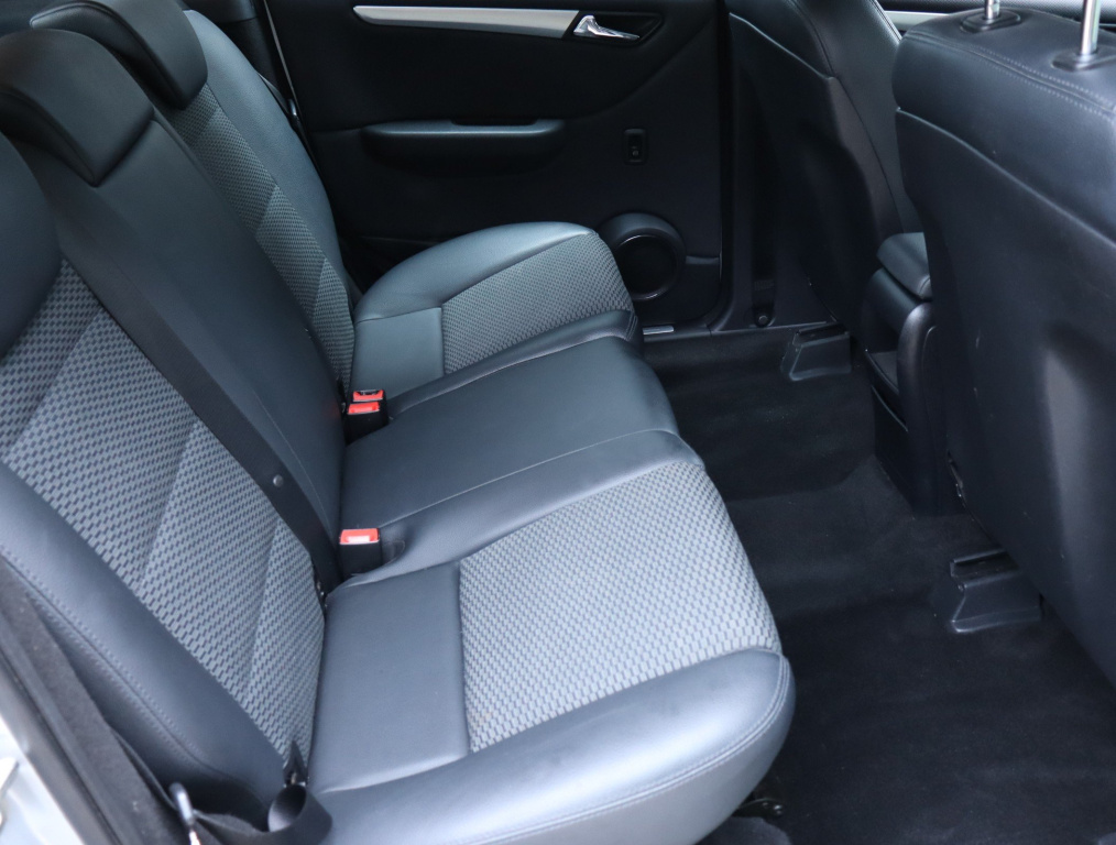 Mercedes-Benz B