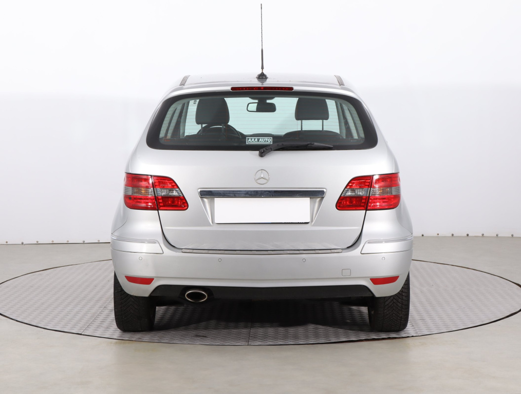 Mercedes-Benz B
