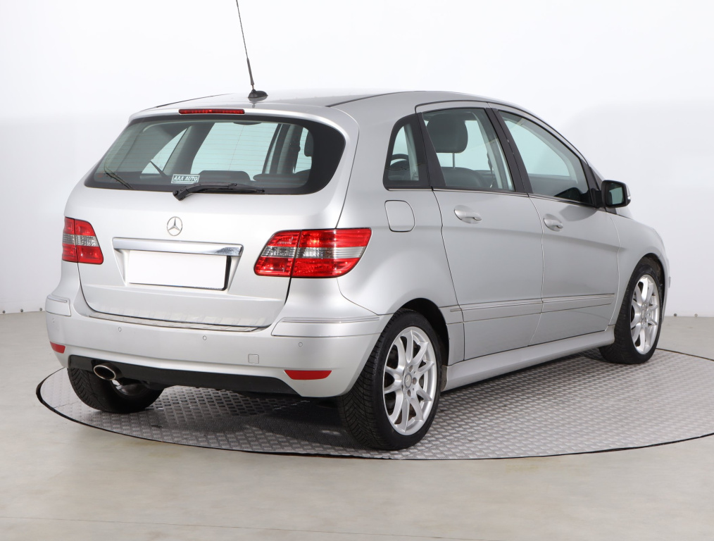 Mercedes-Benz B