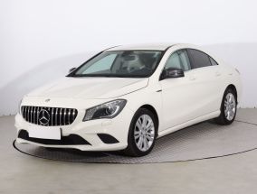 Mercedes-Benz CLA - 2015