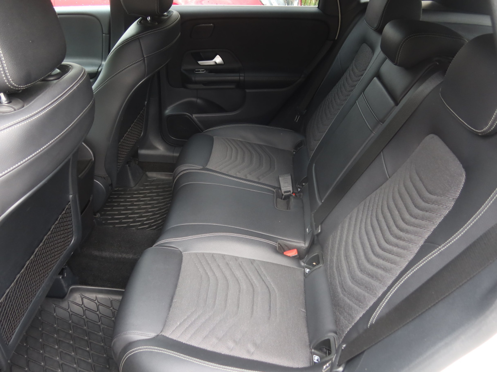 Mercedes-Benz B