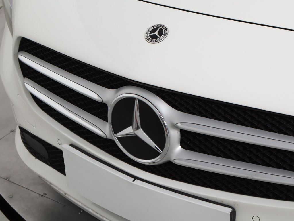 Mercedes-Benz B