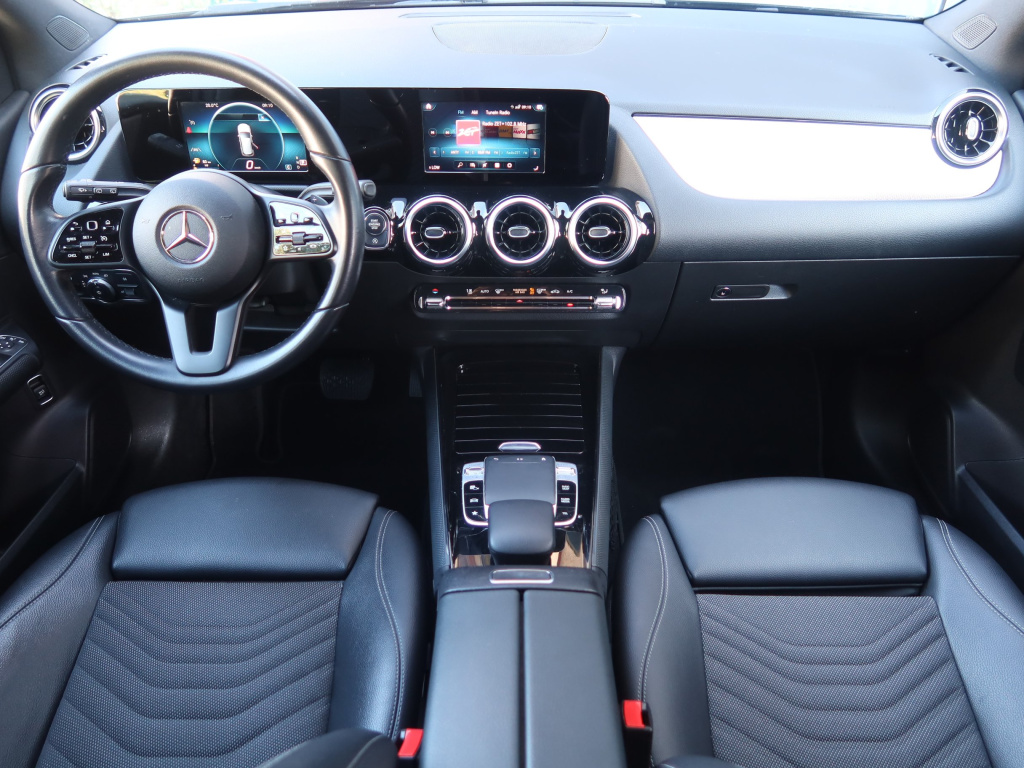 Mercedes-Benz B