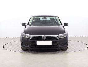 Volkswagen Passat - 2017