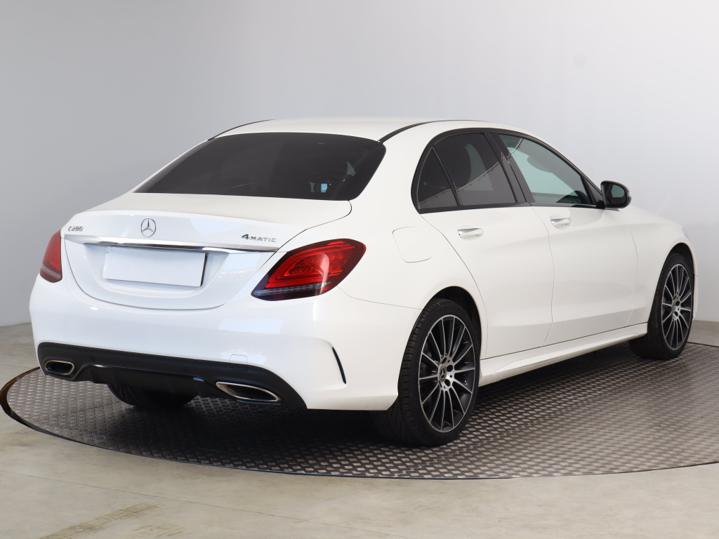 Mercedes-Benz C
