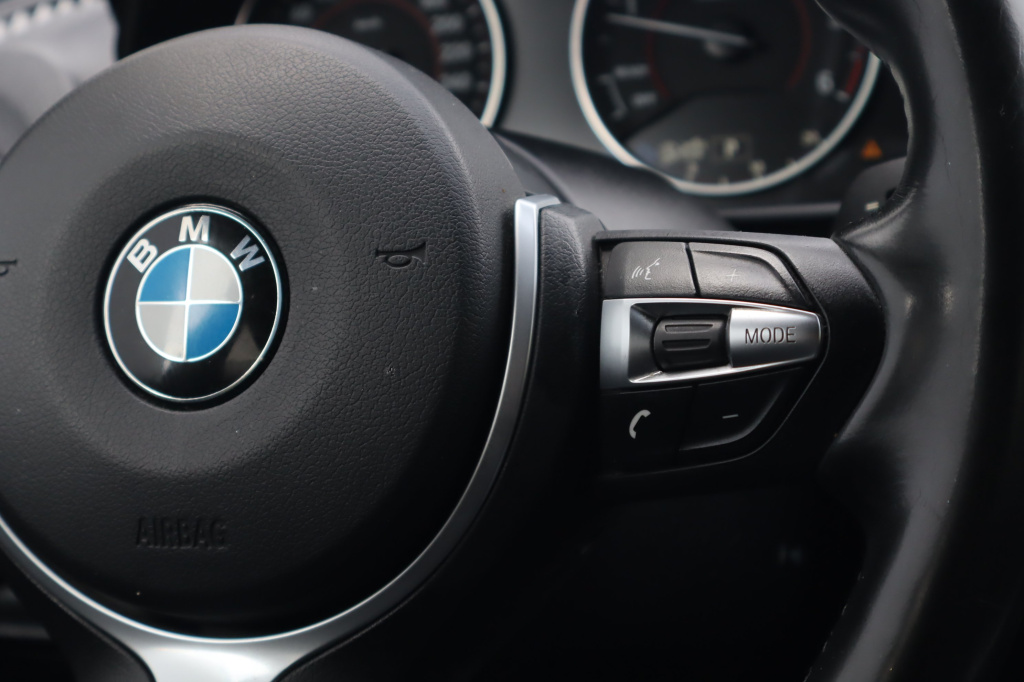 BMW 1