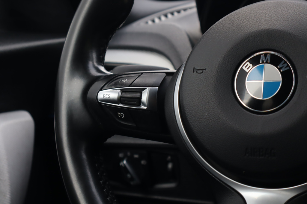 BMW 1