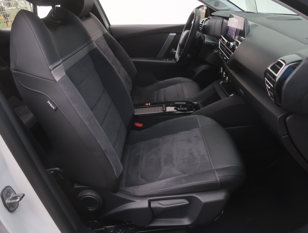 Citroen C4 X