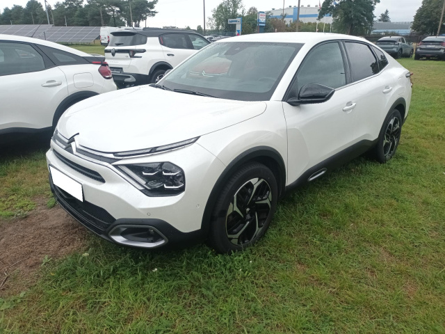 Citroen C4 X 2023