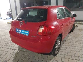 Toyota Auris - 2009