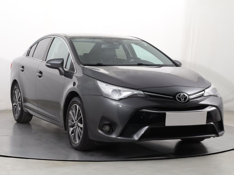 Toyota Avensis - 2015
