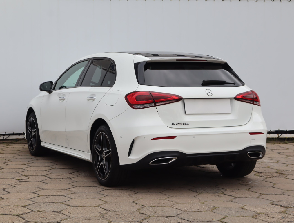 Mercedes-Benz A