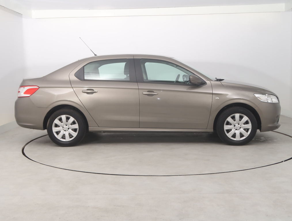 Peugeot 301