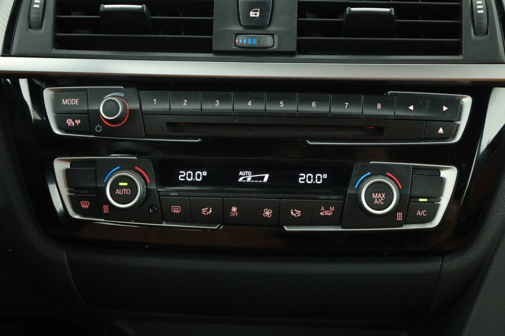 BMW 3