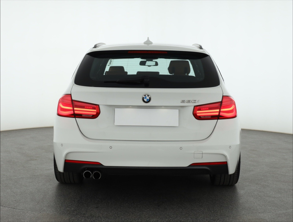 BMW 3