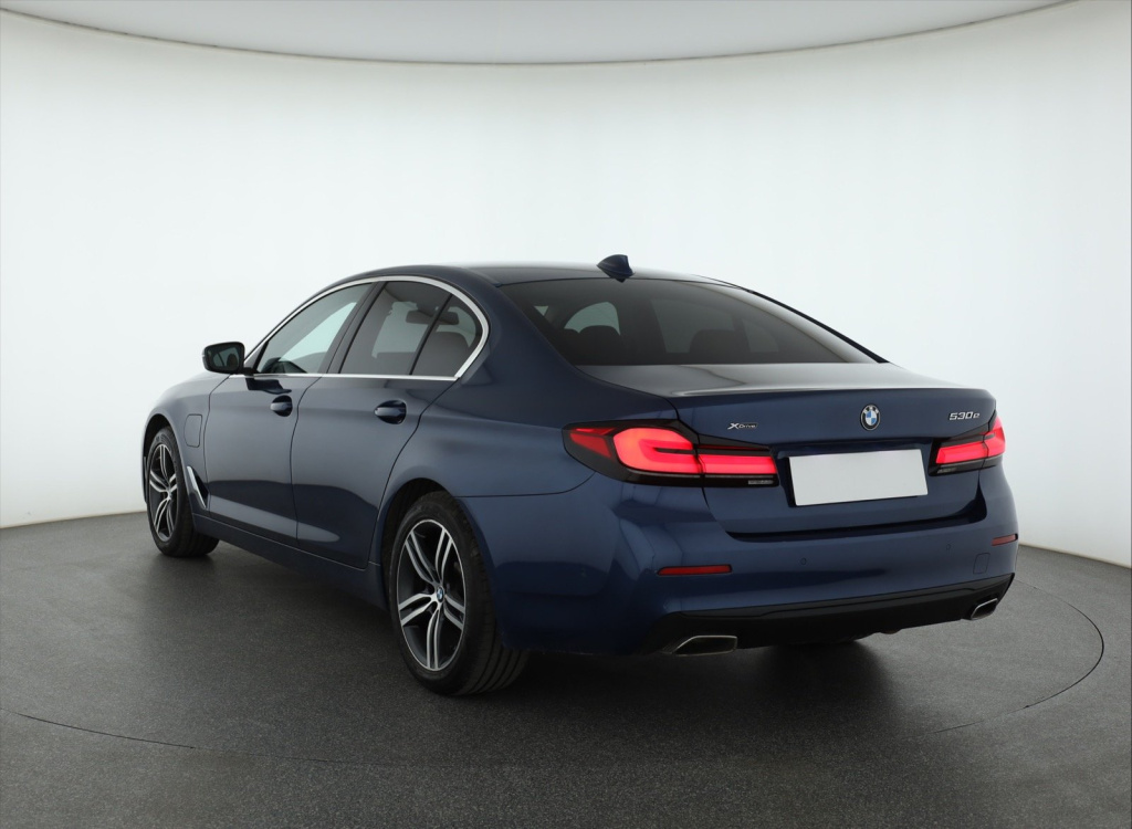 BMW 5