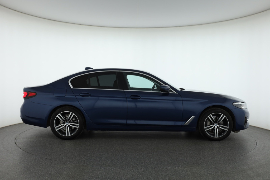 BMW 5