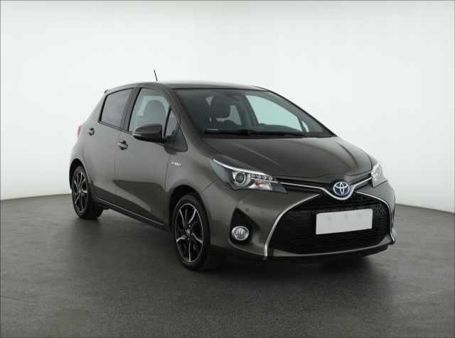 Toyota Yaris, 2016