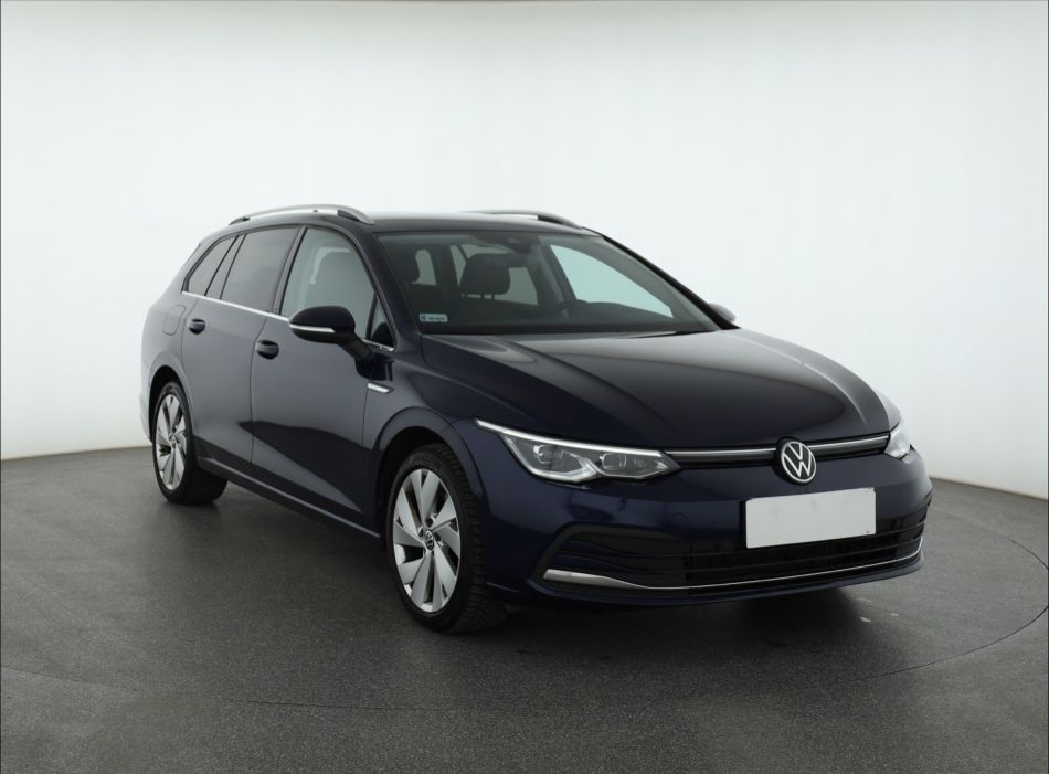 Volkswagen Golf - 2020