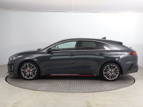 Kia ProCeed - 2021