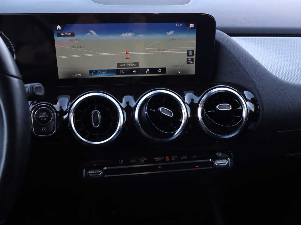Mercedes-Benz B