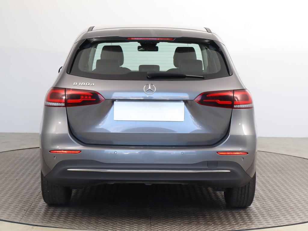 Mercedes-Benz B