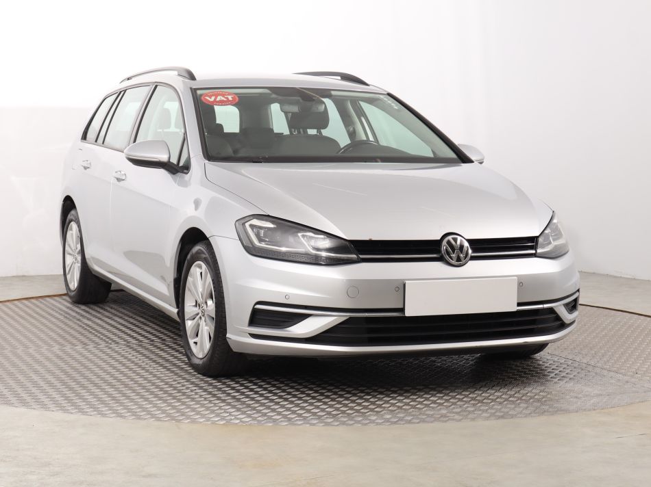 Volkswagen Golf - 2019