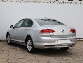 Volkswagen Passat - 2018