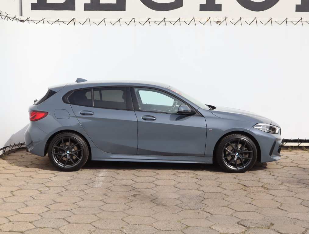 BMW 1