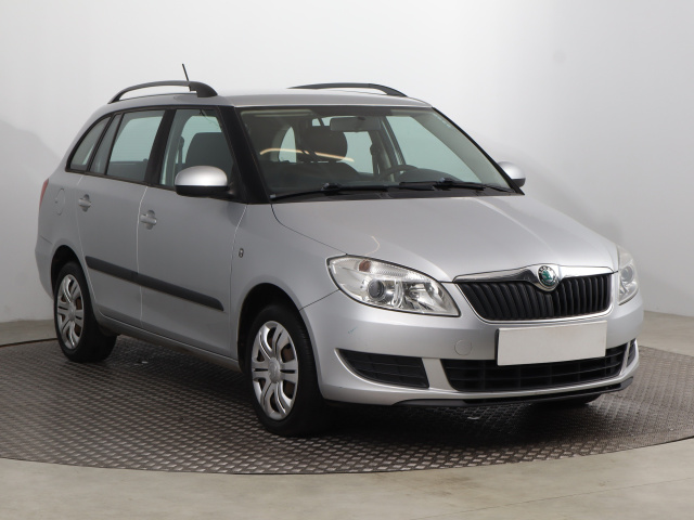 Skoda Fabia 2011