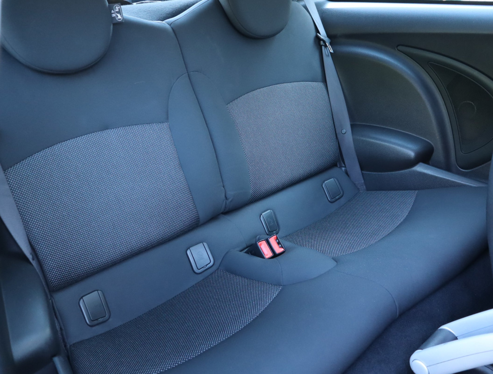 MINI 3-door