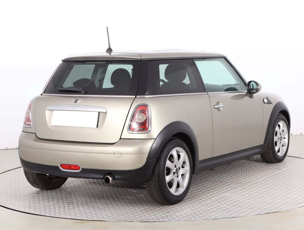 MINI 3-door
