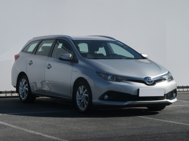 Toyota Auris, 2017