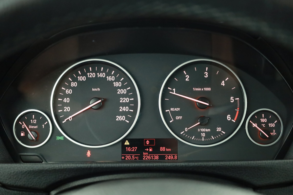 BMW 3