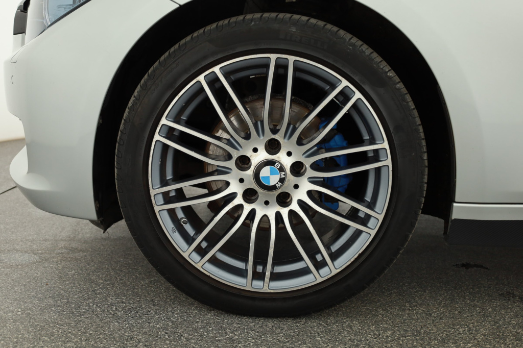 BMW 3