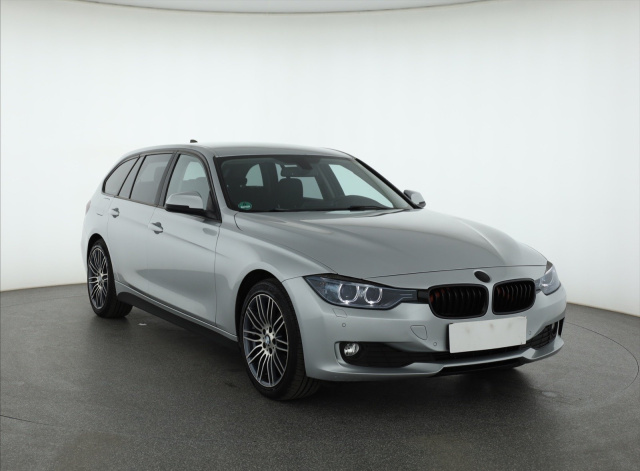 BMW 3 2015