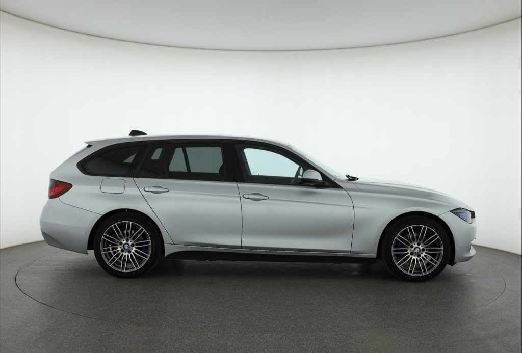 BMW 3