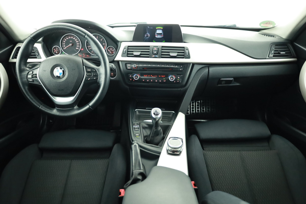 BMW 3
