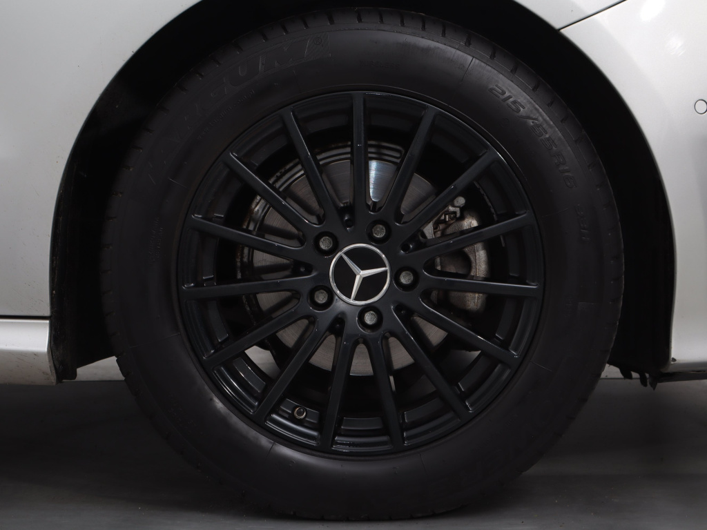 Mercedes-Benz B