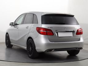 Mercedes-Benz B - 2016