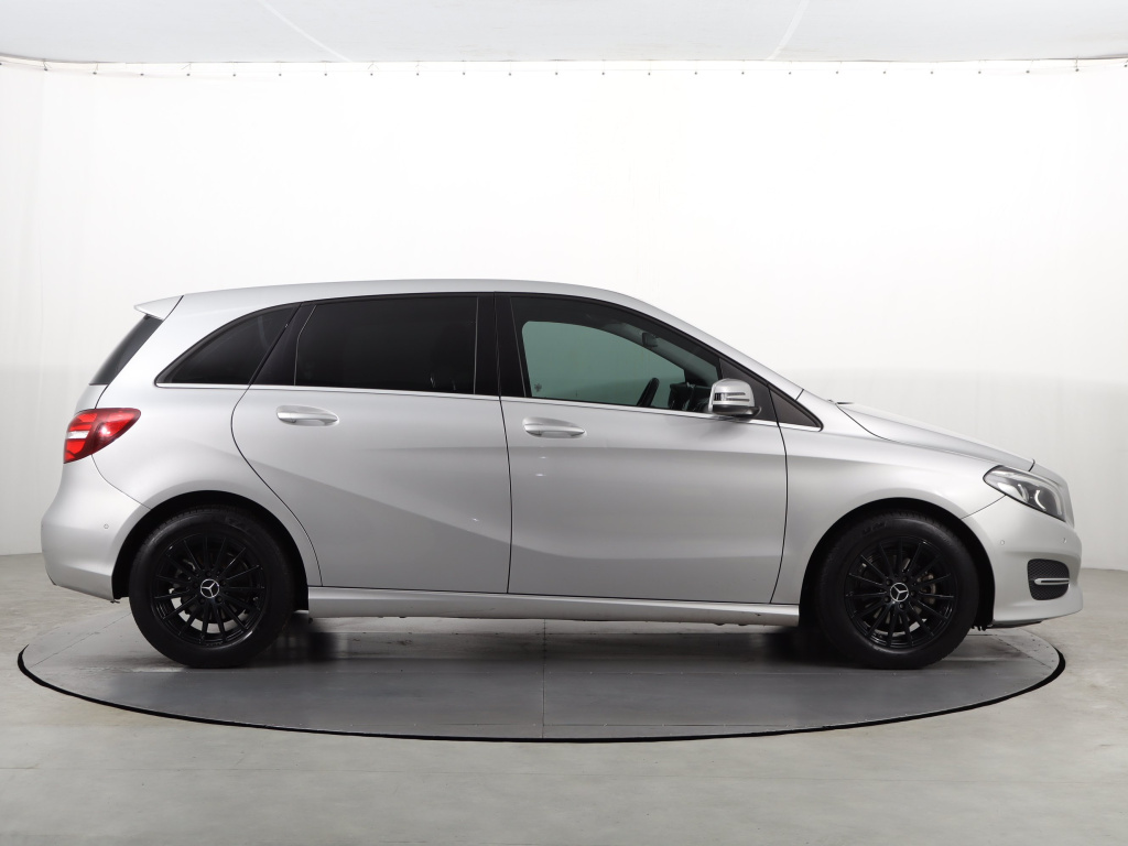 Mercedes-Benz B