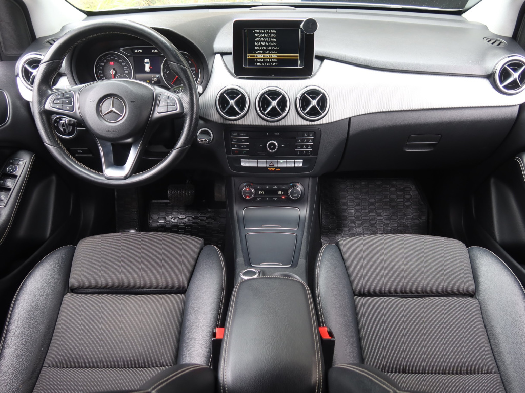 Mercedes-Benz B