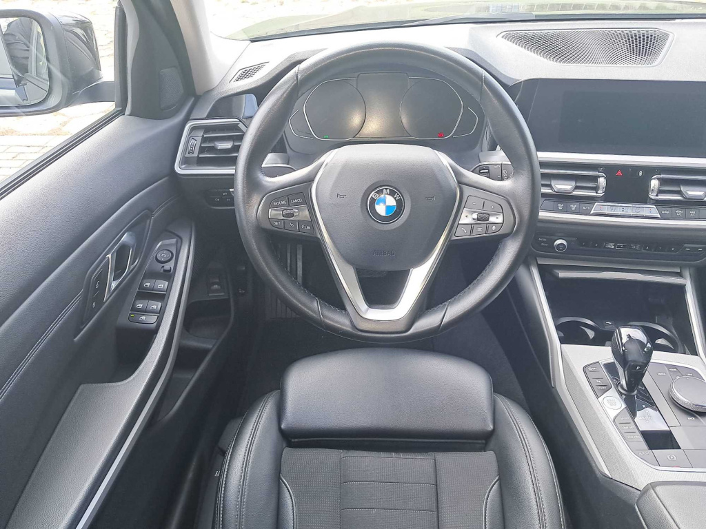 BMW 3