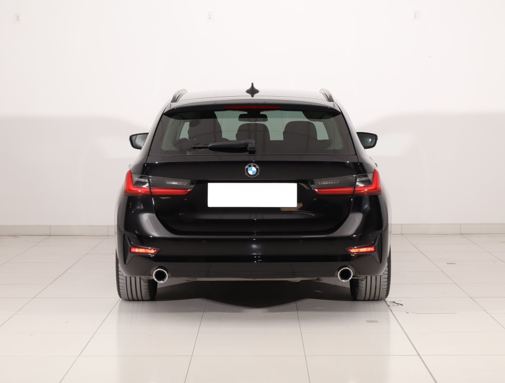 BMW 3