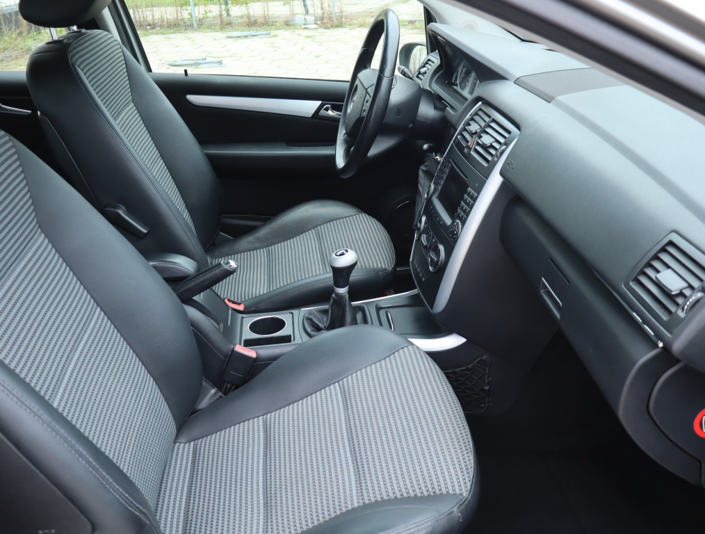 Mercedes-Benz B